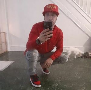 Meet your Posher, Robert